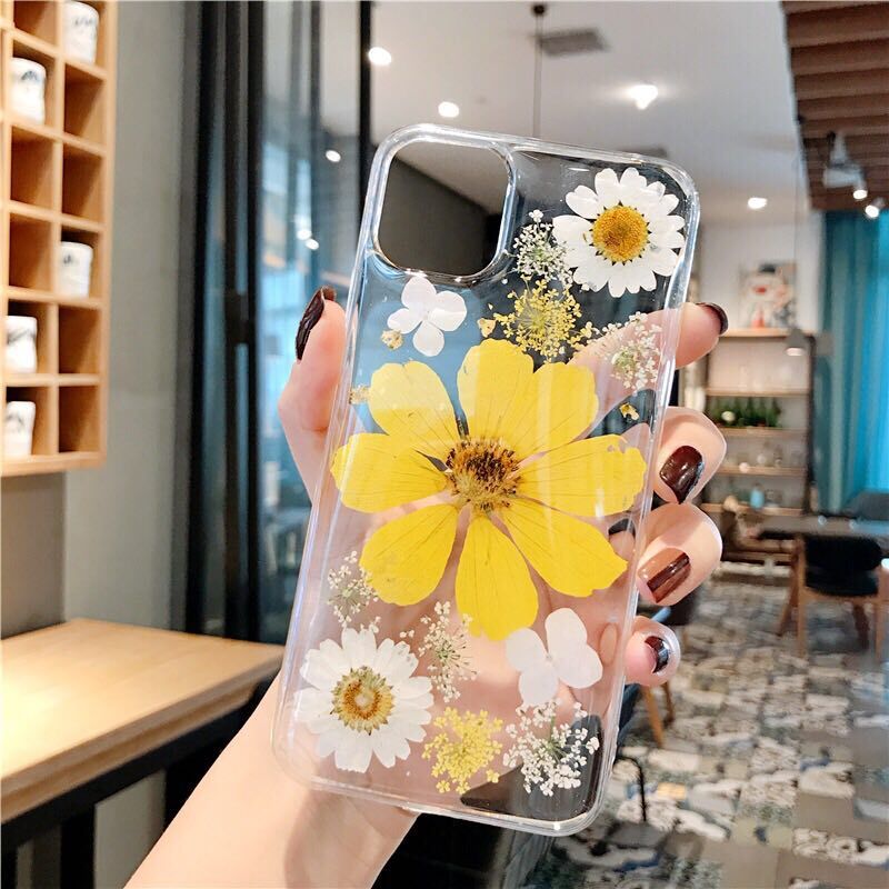 Stylish phone case for iPhone users image 6