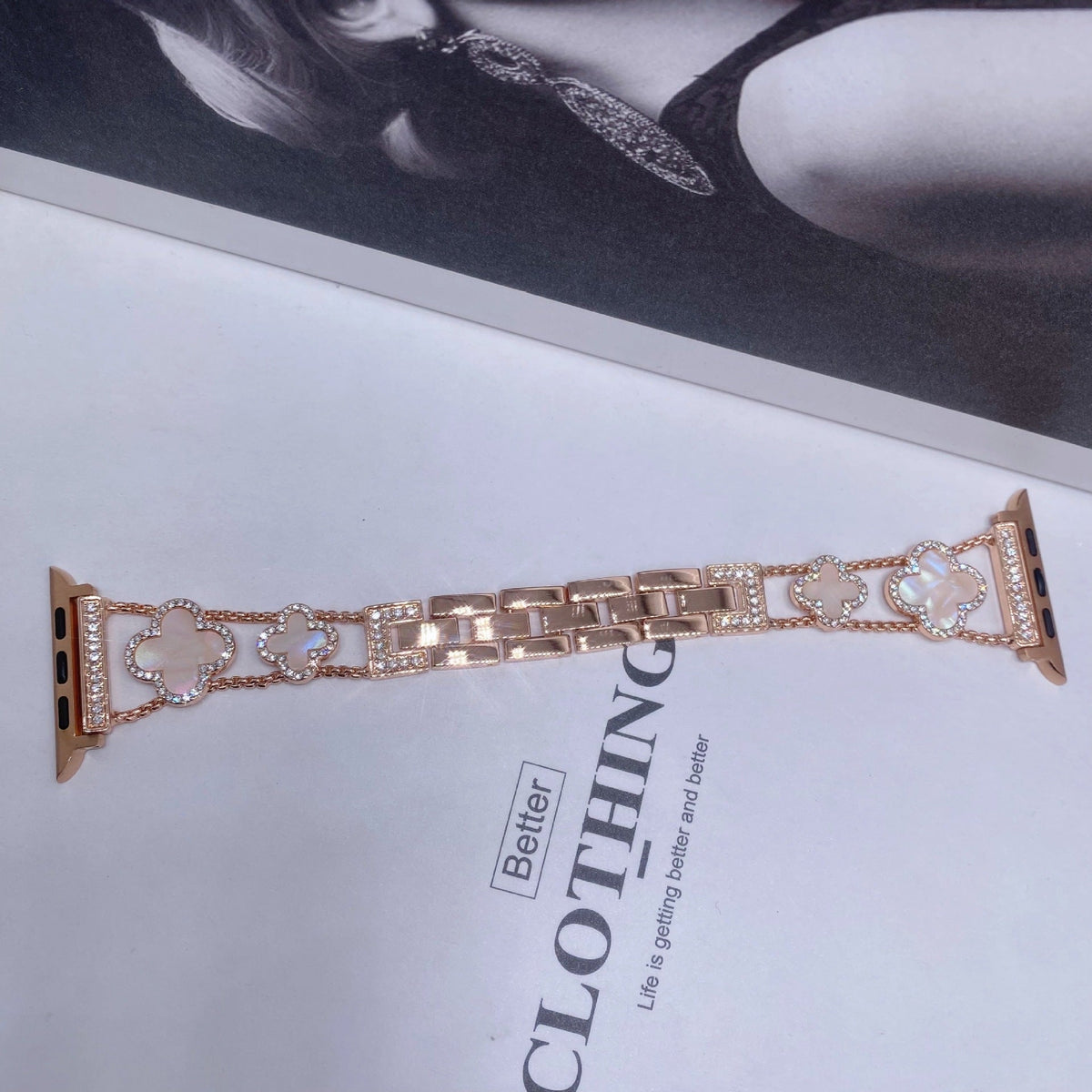 Starlight Four-Leaf Clover band for Apple Watch image 7