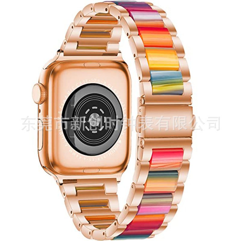 Luxurious lightweight band arranged with other watch accessories