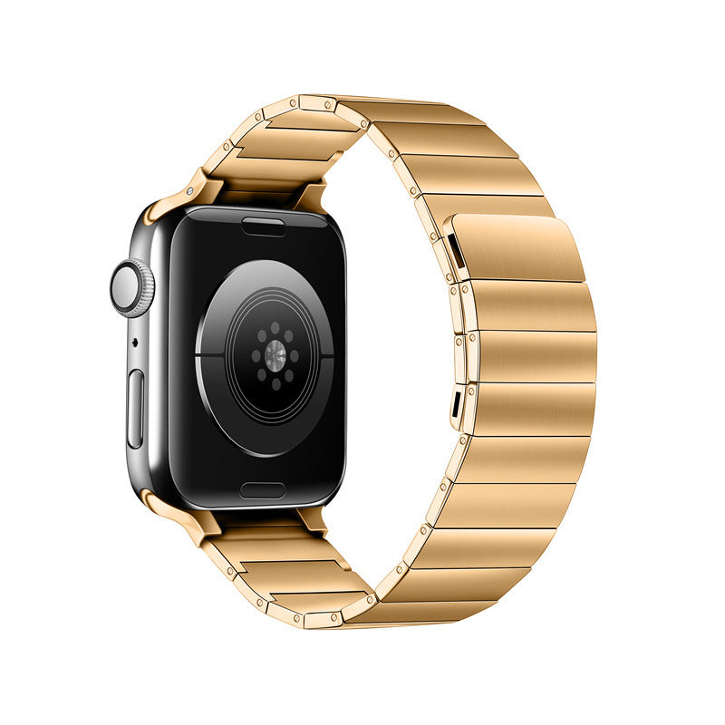 Lifestyle Shot - Apple Watch Band with Casual Outfit