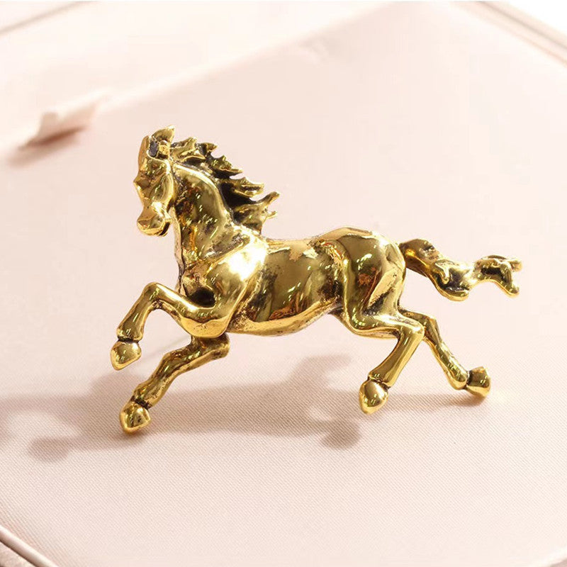Artistic horse pin brooch on jacket