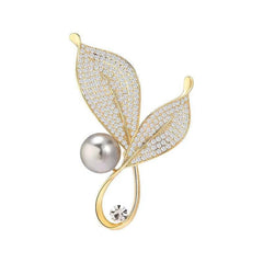 Gift Ready Leaf Brooch for Special Occasions - Image 5