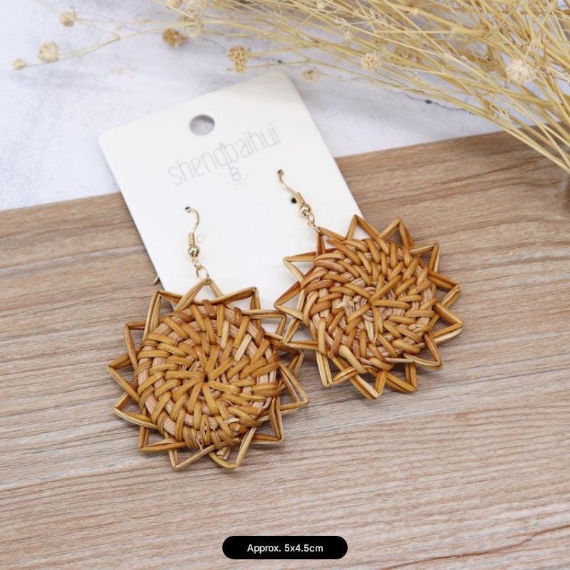 Eco-friendly Rattan Earrings Image 3