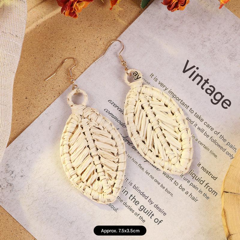 Fashionable lightweight earrings for summer outings