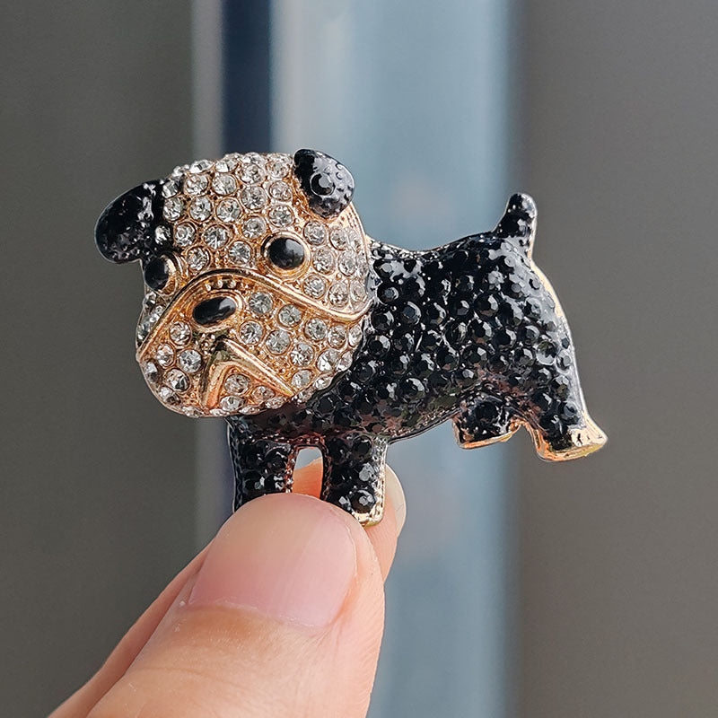 Side view of the trendy dog brooch