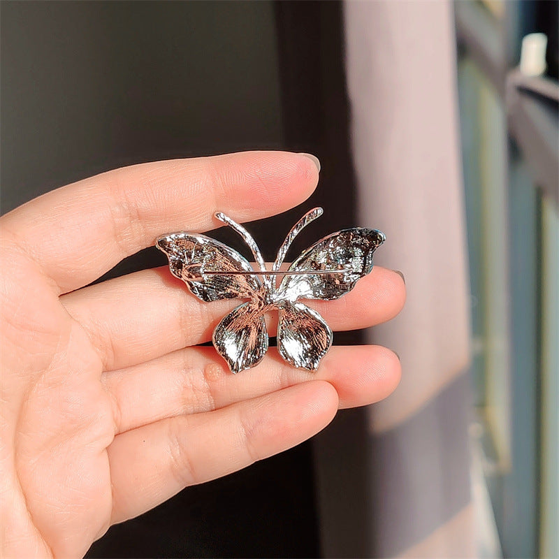 Rhinestone brooch in various colours - image 3