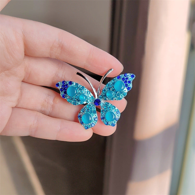 Elegant butterfly fashion pin - image 2