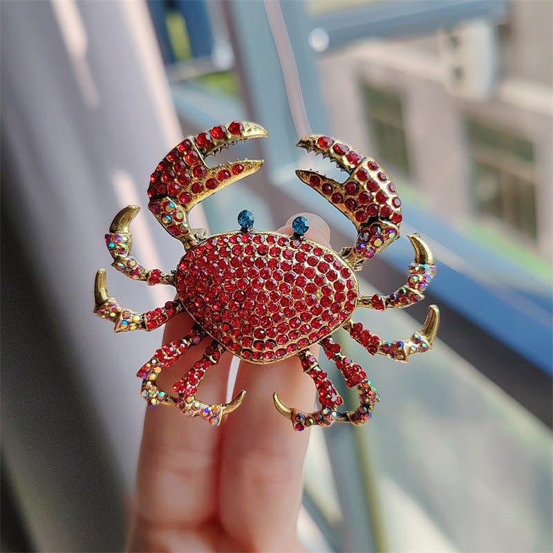 Elegant Crab Brooch for Jackets - Image 3