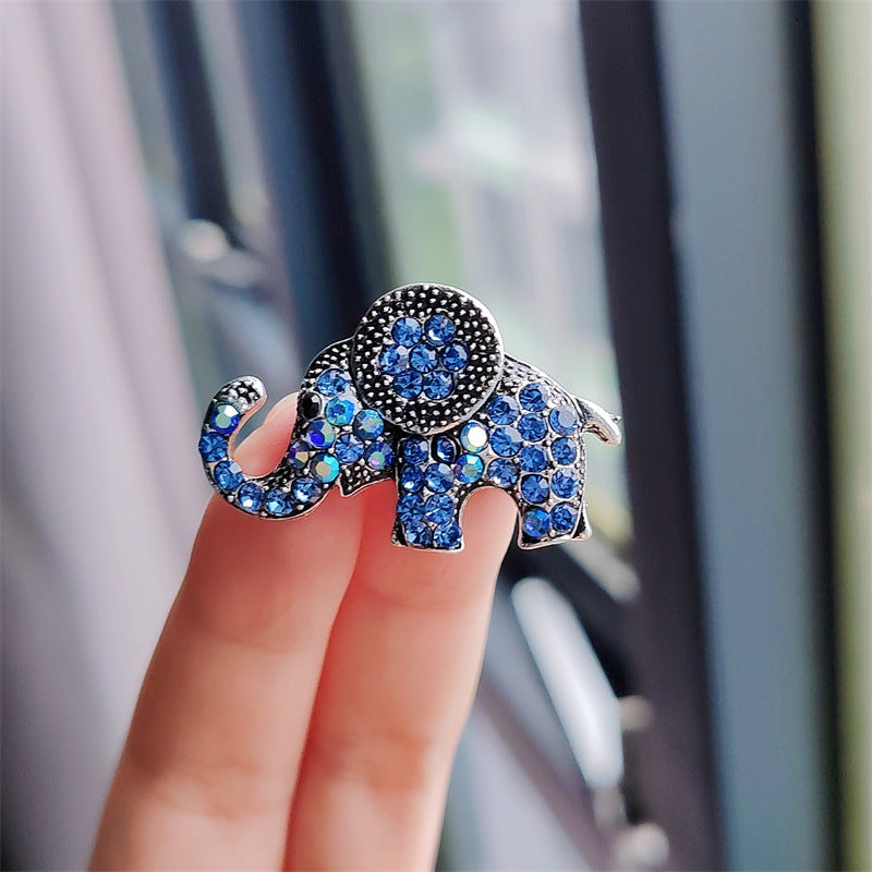 Fashionable brooch pin for women