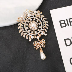 Elegant Vintage Floral Brooch Pin image 8