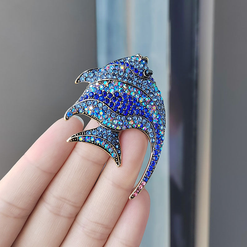 Adorable Tropical Fish Brooch in blue