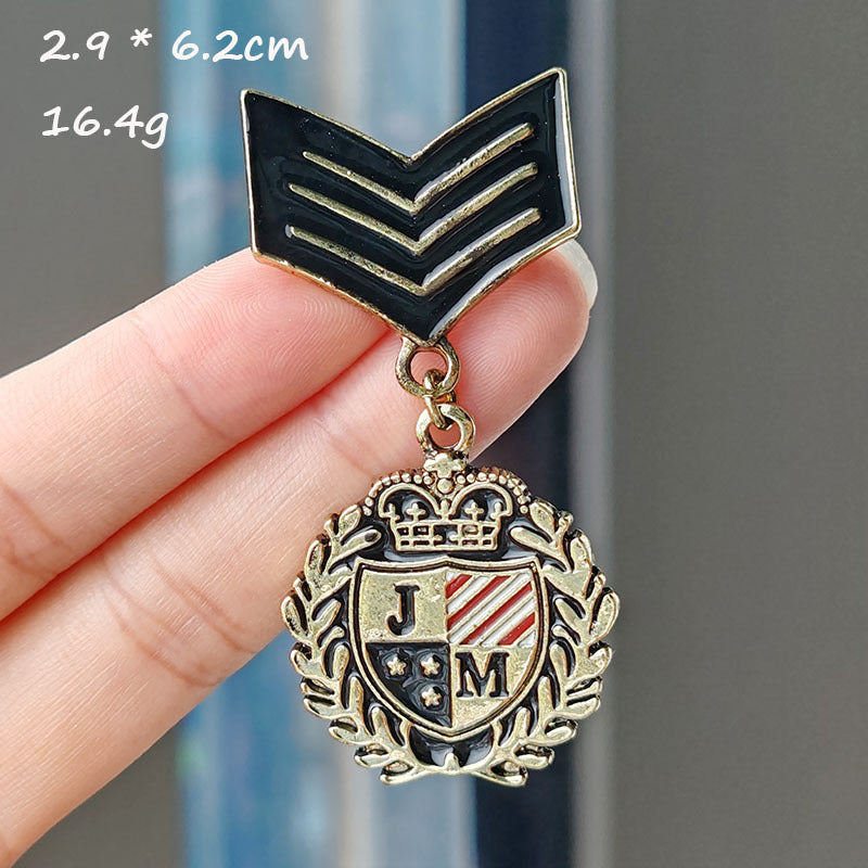 Various animal motifs on vintage brooch