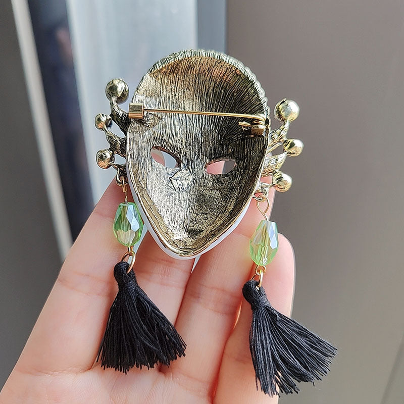 Queen Mask Brooch Design - Image 3
