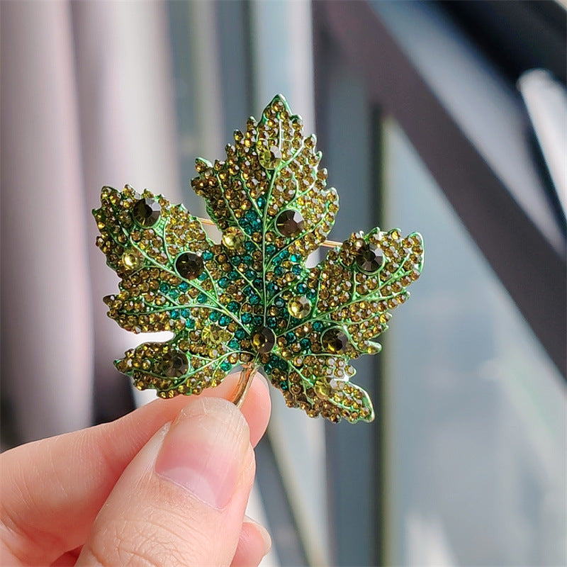 Stylish Alloy Brooch - Leaf Design
