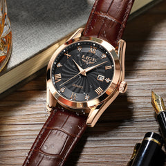 Men's stylish watch with leather strap