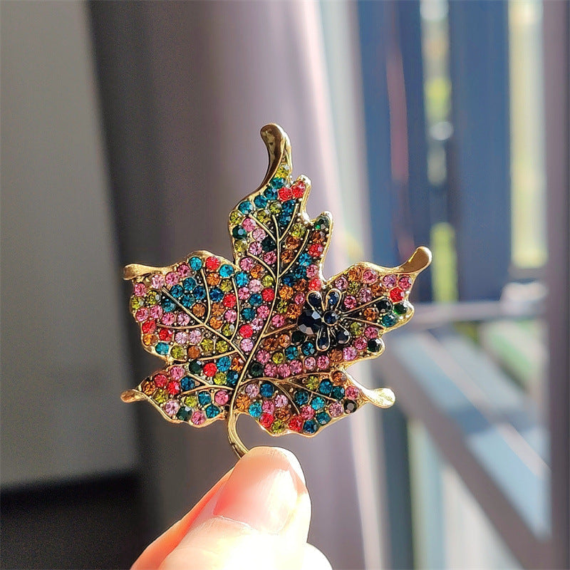 Zoomed view of brooch craftsmanship and details