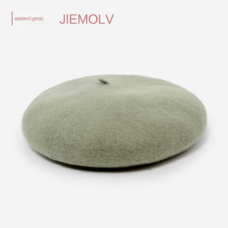 Elegant vintage fashion beret in grey