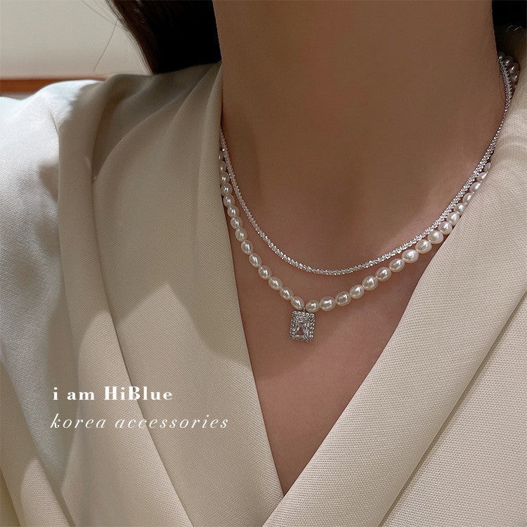 Chic Women's Silver Pearl Necklace Image 5