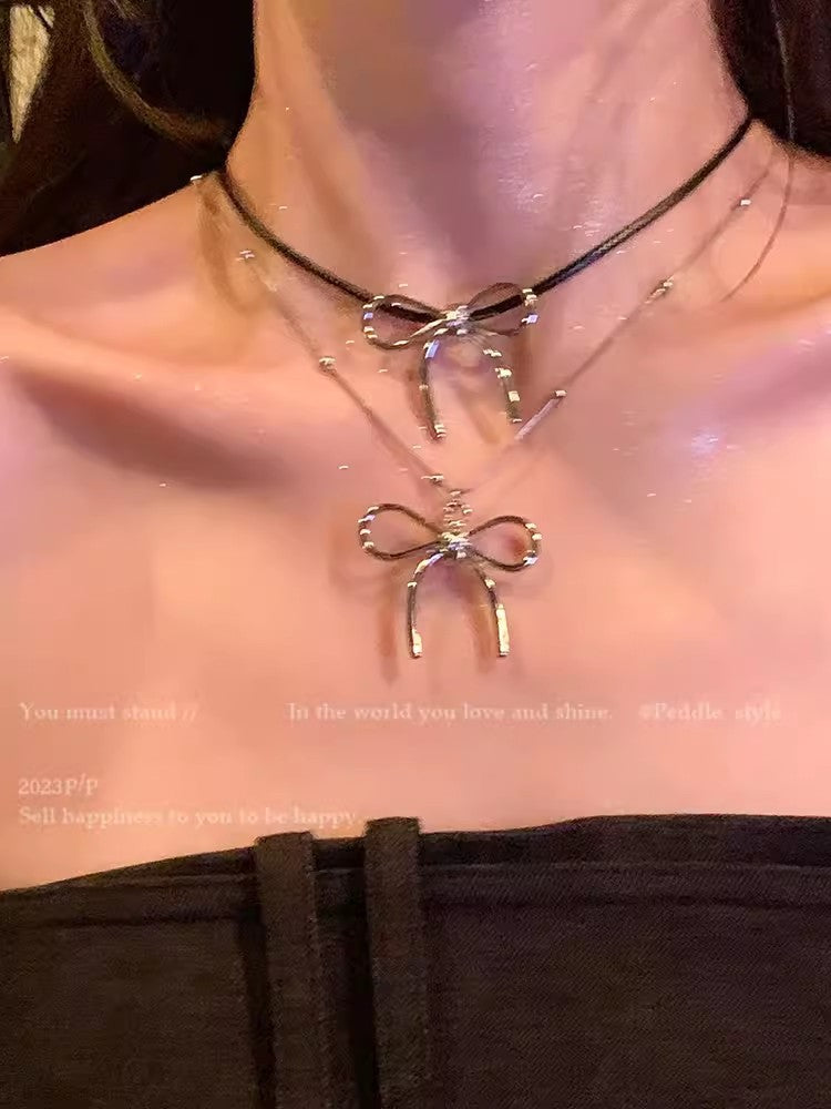 Rear view showing necklace clasp style