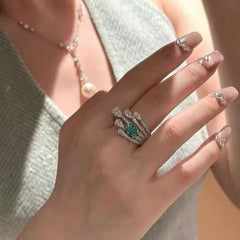 Adjustable open design of the Paraiba ring