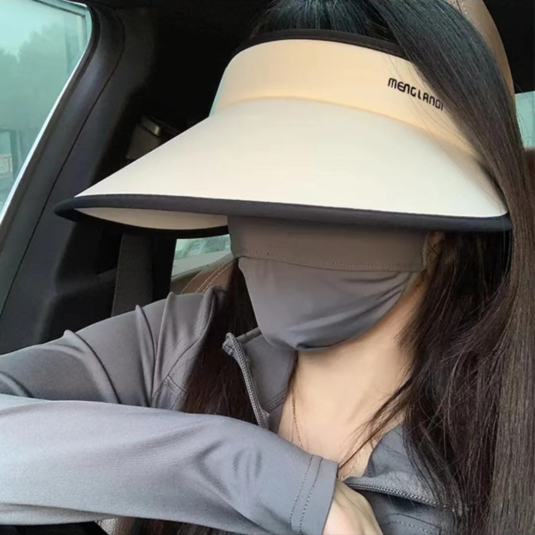 adjustable summer hat in black colour