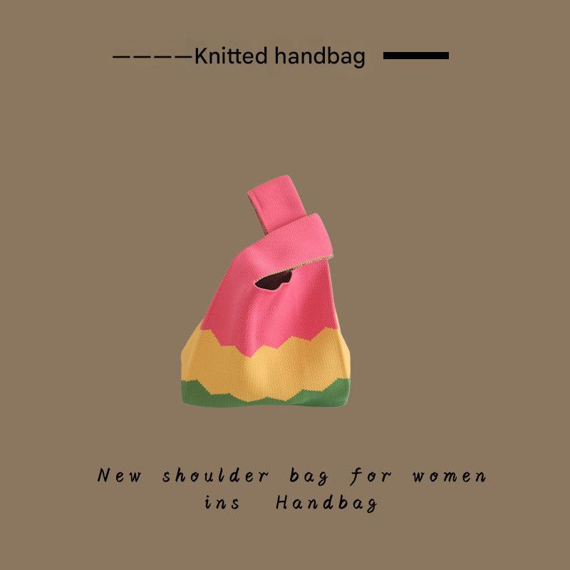 Spacious interior of the knitted tote bag