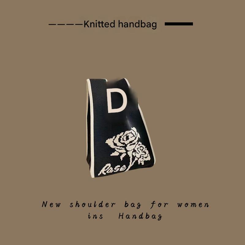 Multiple design options for knitted bags