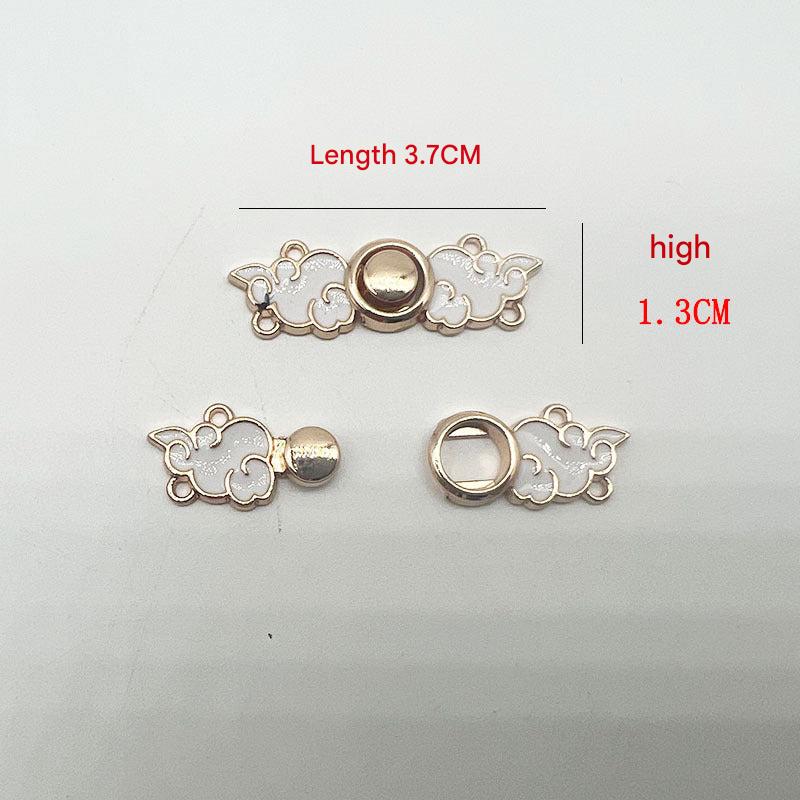 Stylish clasp displayed on costume