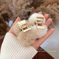 Elegant Plush Metal Hair Claw Display