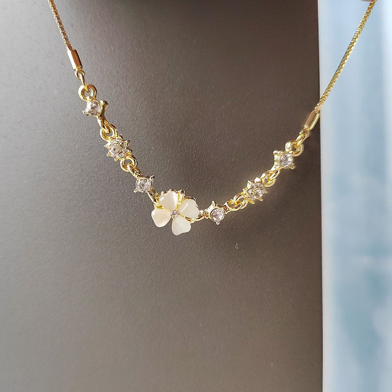 Star-Shaped Cat Eye Stone Bracelet on display