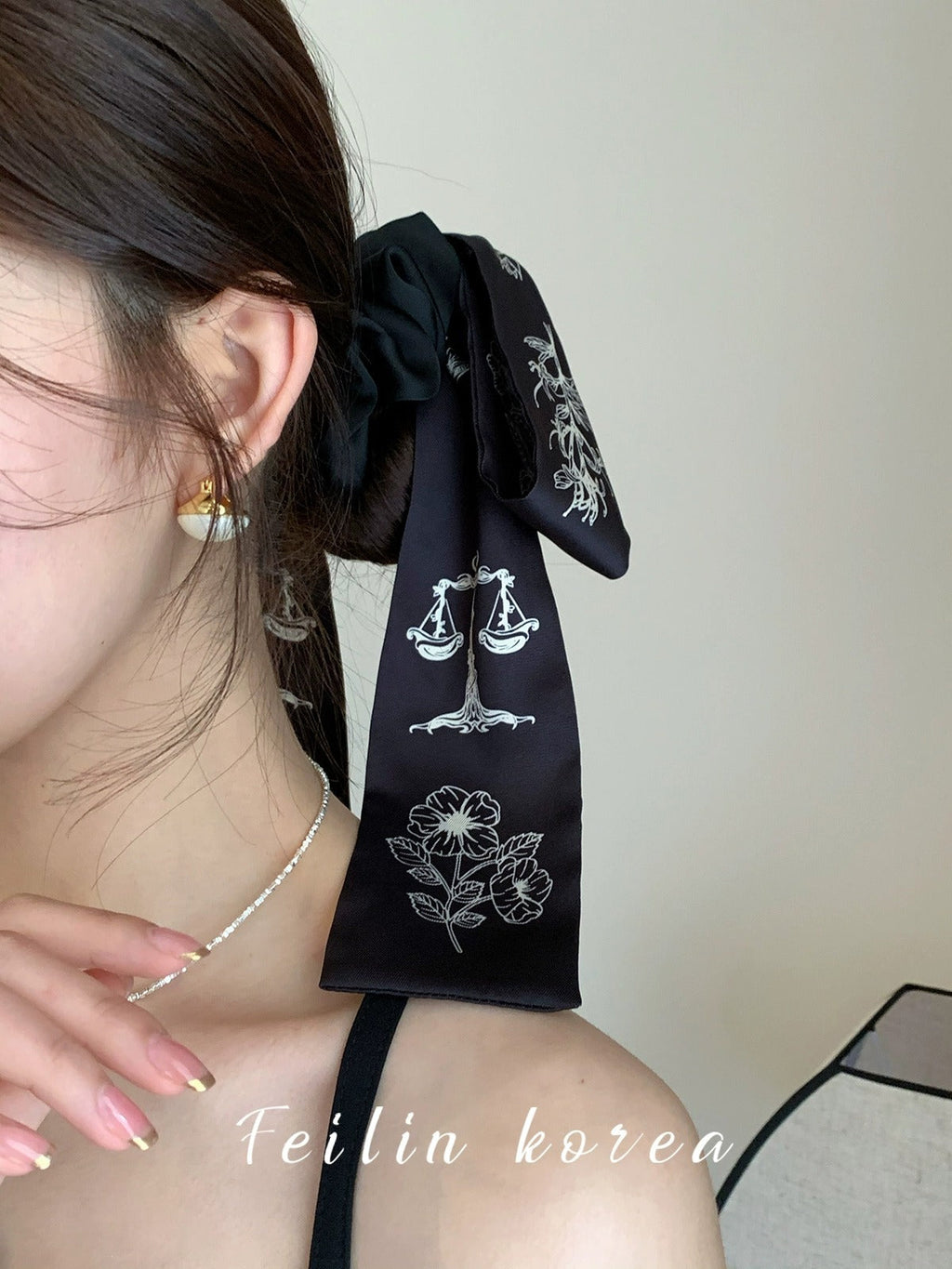 Trendy hair accessory perfect for any occasion