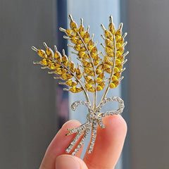 Stylish Sunflower Brooch Design