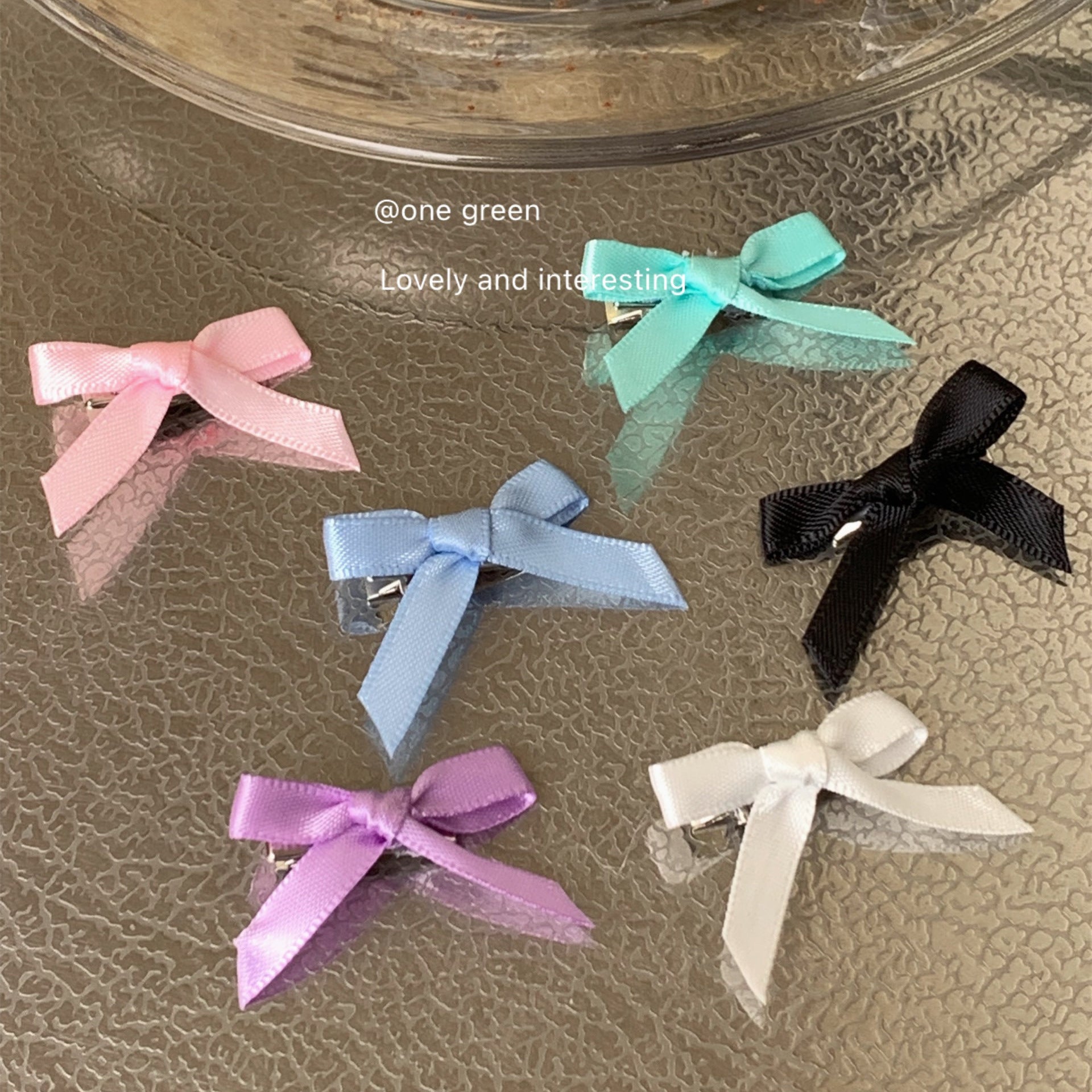 Charming hair clips collection for girls