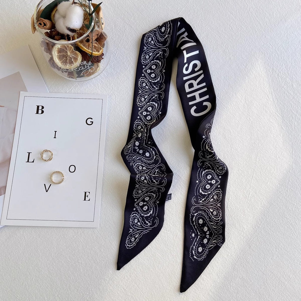 Versatile Hair Accessory styled as a headband